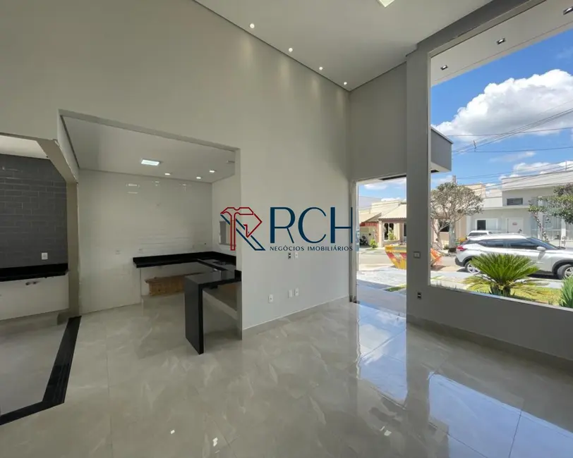 Foto 3 de Casa de Condomínio com 3 quartos à venda, 105m2 em Horto Florestal, Sorocaba - SP