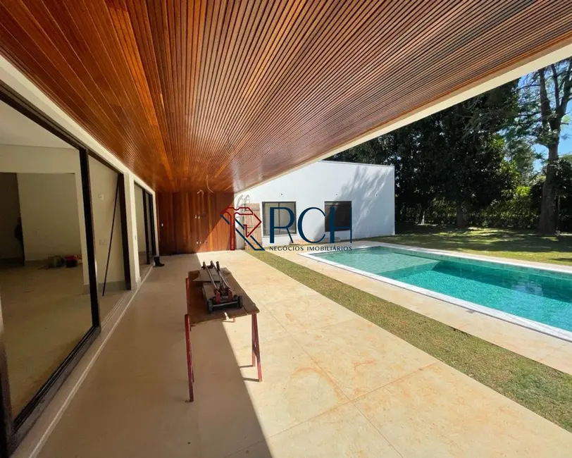 Casa de Condomínio com 4 quartos à venda, 354m2 em Aracoiaba Da Serra - SP - imagem 8 Foto 8 de Casa de Condomínio com 4 quartos à venda, 354m2 em Aracoiaba Da Serra - SP