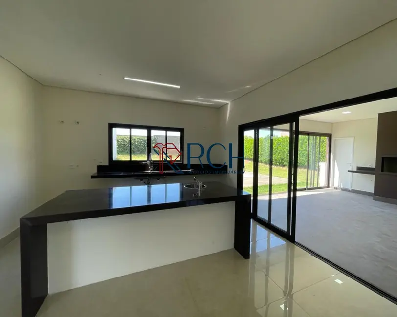 Casa de Condomínio com 4 quartos à venda, 366m2 em Aracoiaba Da Serra - SP - imagem 8 Foto 8 de Casa de Condomínio com 4 quartos à venda, 366m2 em Aracoiaba Da Serra - SP