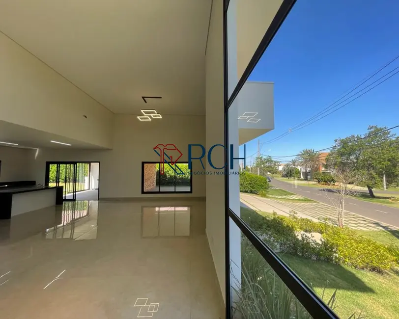 Casa de Condomínio com 4 quartos à venda, 366m2 em Aracoiaba Da Serra - SP - imagem 4 Foto 4 de Casa de Condomínio com 4 quartos à venda, 366m2 em Aracoiaba Da Serra - SP