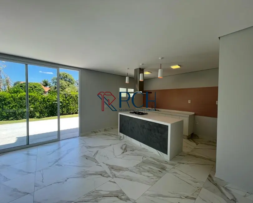 Foto 8 de Casa de Condomínio com 3 quartos à venda e para alugar, 495m2 em Aracoiaba Da Serra - SP