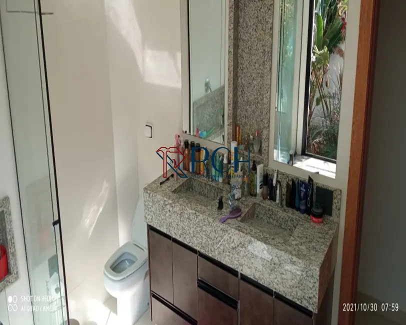 Foto 5 de Casa de Condomínio com 5 quartos à venda, 294m2 em Aracoiaba Da Serra - SP