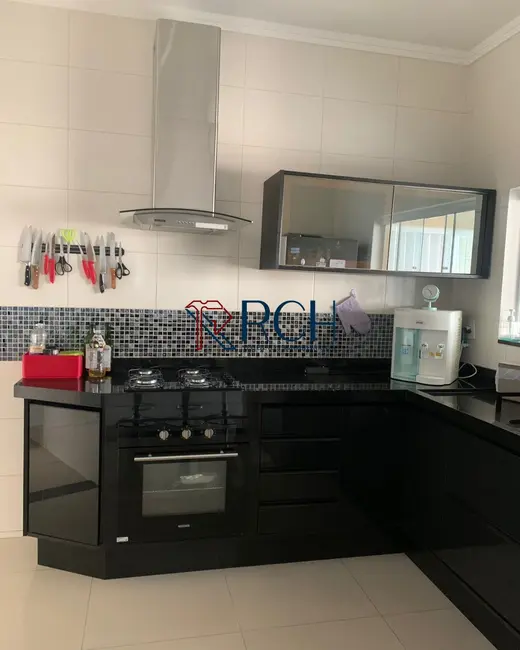 Casa de Condomínio com 3 quartos à venda, 230m2 em Wanel Ville, Sorocaba - SP - imagem 8 Foto 8 de Casa de Condomínio com 3 quartos à venda, 230m2 em Wanel Ville, Sorocaba - SP