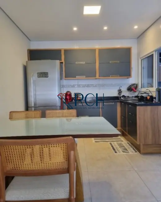 Casa de Condomínio com 2 quartos à venda, 79m2 em Jardim Vera Cruz, Sorocaba - SP - imagem 4 Foto 4 de Casa de Condomínio com 2 quartos à venda, 79m2 em Jardim Vera Cruz, Sorocaba - SP