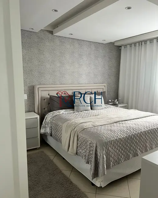 Casa de Condomínio com 3 quartos à venda, 200m2 em Iporanga, Sorocaba - SP - imagem 9 Foto 9 de Casa de Condomínio com 3 quartos à venda, 200m2 em Iporanga, Sorocaba - SP