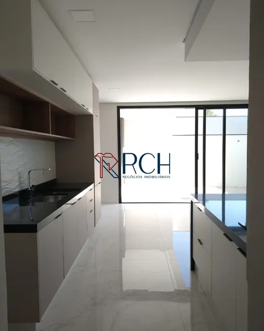 Casa de Condomínio com 3 quartos à venda, 201m2 em Cajuru do Sul, Sorocaba - SP - imagem 7 Foto 7 de Casa de Condomínio com 3 quartos à venda, 201m2 em Cajuru do Sul, Sorocaba - SP