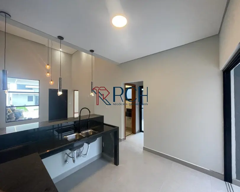 Casa de Condomínio com 3 quartos à venda, 110m2 em Cajuru do Sul, Sorocaba - SP - imagem 4 Foto 4 de Casa de Condomínio com 3 quartos à venda, 110m2 em Cajuru do Sul, Sorocaba - SP