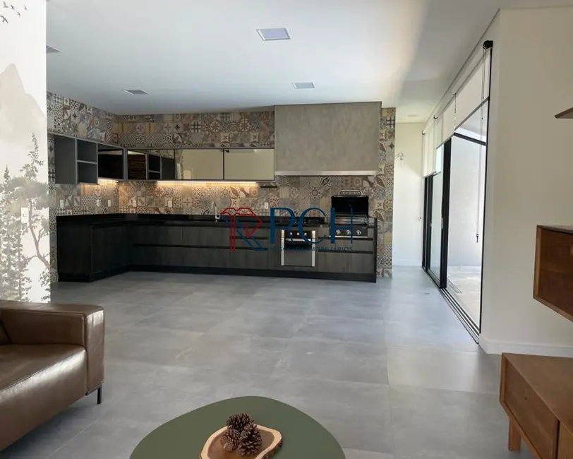 Casa de Condomínio com 3 quartos à venda, 217m2 em Jardim Residencial Giverny, Sorocaba - SP - imagem 8 Foto 8 de Casa de Condomínio com 3 quartos à venda, 217m2 em Jardim Residencial Giverny, Sorocaba - SP