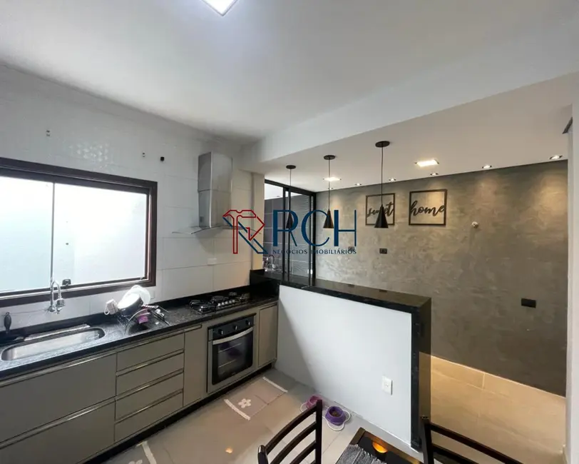 Foto 9 de Casa de Condomínio com 3 quartos à venda, 115m2 em Jardim Karolyne, Votorantim - SP