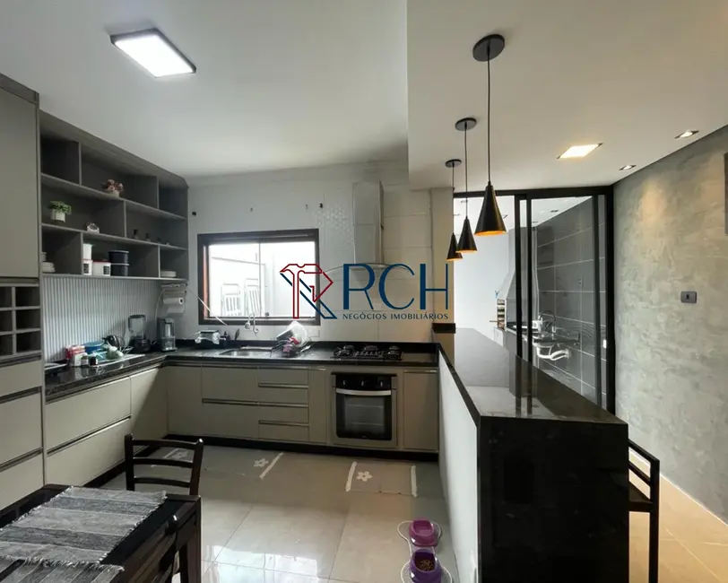 Foto 6 de Casa de Condomínio com 3 quartos à venda, 115m2 em Jardim Karolyne, Votorantim - SP