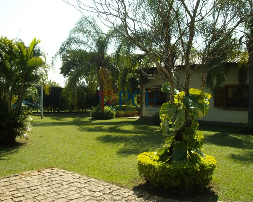 Foto 1 de Chácara com 3 quartos à venda e para alugar, 540m2 em Chácara Carolina, Itu - SP