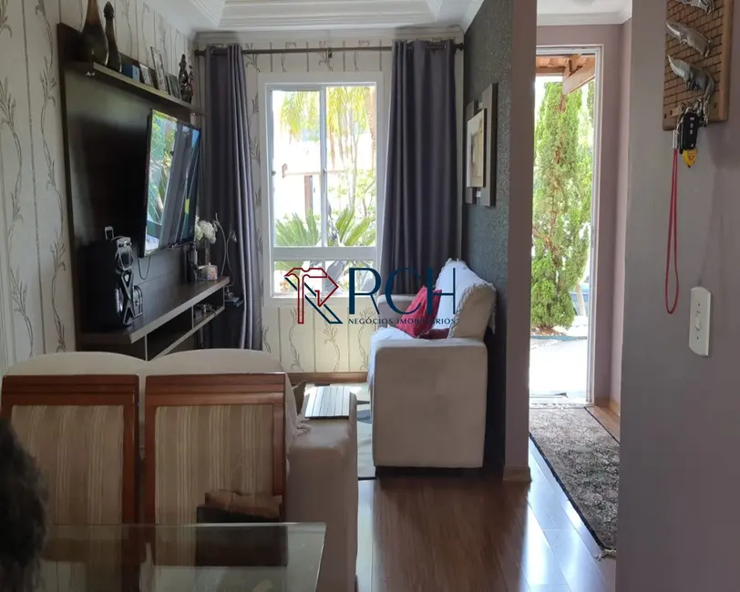 Foto 3 de Casa de Condomínio com 3 quartos à venda, 110m2 em Jardim Paraíso, Votorantim - SP