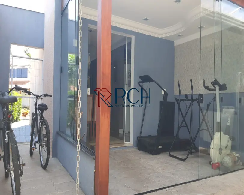 Foto 2 de Casa de Condomínio com 3 quartos à venda, 110m2 em Jardim Paraíso, Votorantim - SP