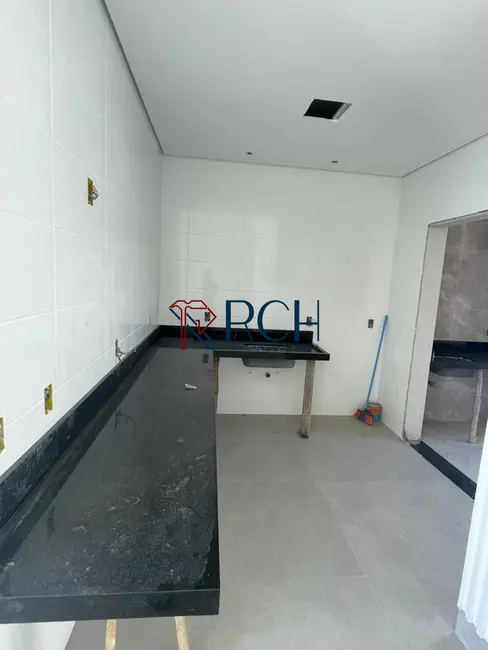 Foto 8 de Casa com 3 quartos à venda, 105m2 em Caguassu,  - SP