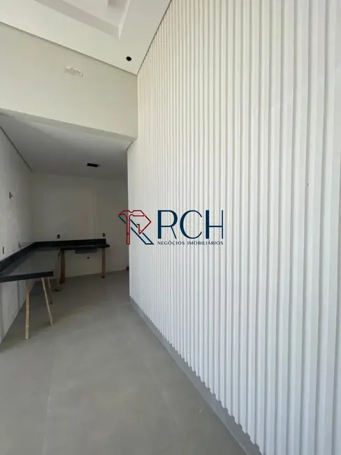 Foto 3 de Casa com 3 quartos à venda, 105m2 em Caguassu,  - SP