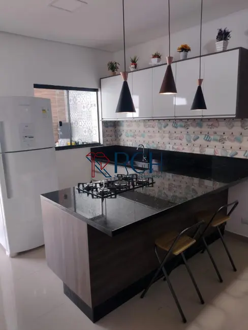 Foto 1 de Casa de Condomínio com 3 quartos à venda, 105m2 em Cajuru do Sul, Sorocaba - SP