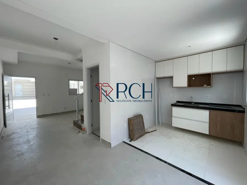 Foto 4 de Casa de Condomínio com 2 quartos para alugar, 118m2 em Jardim Simus, Sorocaba - SP