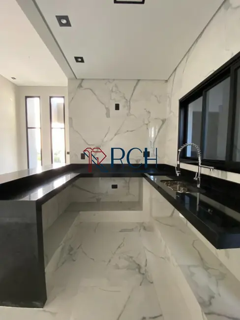 Foto 3 de Casa de Condomínio com 3 quartos à venda, 104m2 em Caguassu, Sorocaba - SP