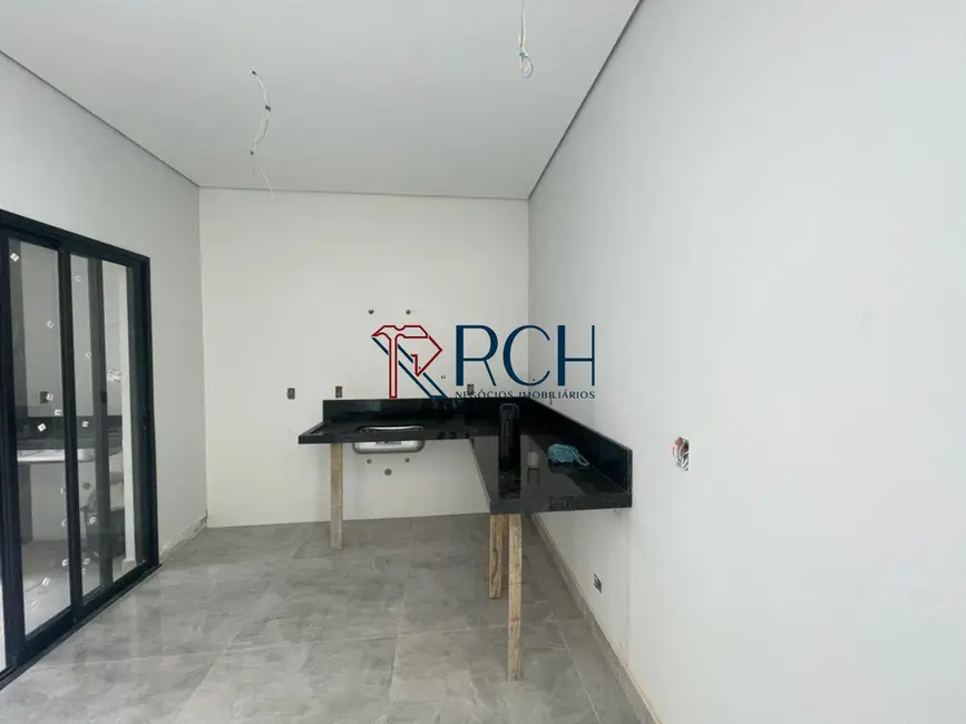 Casa com 3 quartos à venda, 105m2 em Caguassu, Sorocaba - SP - imagem 5 Foto 5 de Casa com 3 quartos à venda, 105m2 em Caguassu, Sorocaba - SP