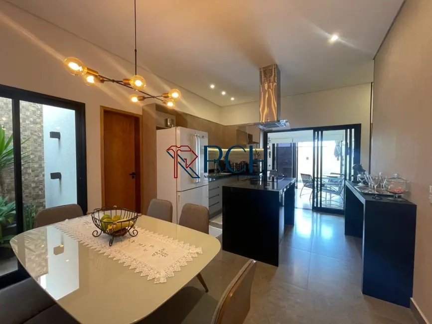 Foto 4 de Casa com 2 quartos à venda, 175m2 em Chácaras Residenciais Santa Maria, Votorantim - SP