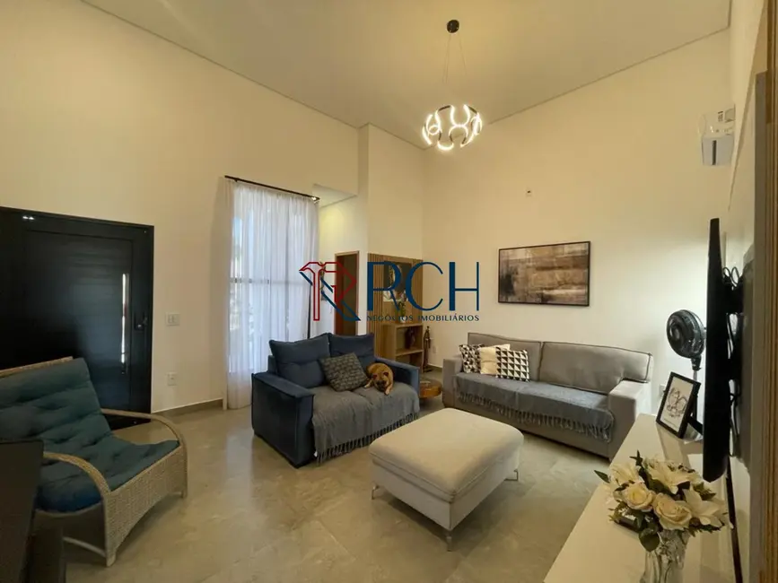 Foto 2 de Casa com 2 quartos à venda, 175m2 em Chácaras Residenciais Santa Maria, Votorantim - SP