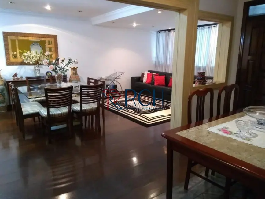 Casa com 4 quartos à venda, 565m2 em Jardim Leocádia, Sorocaba - SP - imagem 4 Foto 4 de Casa com 4 quartos à venda, 565m2 em Jardim Leocádia, Sorocaba - SP