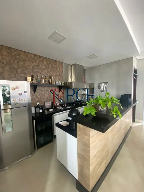 Foto 5 de Casa de Condomínio com 3 quartos à venda, 410m2 em Votorantim - SP