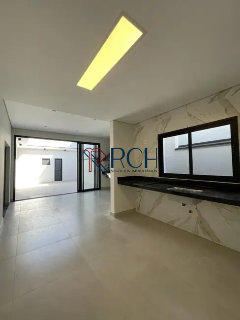 Casa de Condomínio com 3 quartos à venda, 170m2 em Aparecidinha, Sorocaba - SP - imagem 4 Foto 4 de Casa de Condomínio com 3 quartos à venda, 170m2 em Aparecidinha, Sorocaba - SP