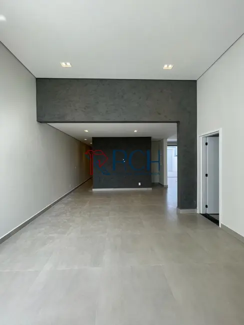 Casa de Condomínio com 3 quartos à venda, 170m2 em Aparecidinha, Sorocaba - SP - imagem 3 Foto 3 de Casa de Condomínio com 3 quartos à venda, 170m2 em Aparecidinha, Sorocaba - SP