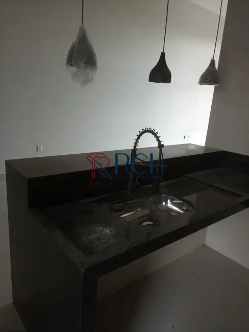 Casa de Condomínio com 3 quartos à venda, 130m2 em Wanel Ville, Sorocaba - SP - imagem 4 Foto 4 de Casa de Condomínio com 3 quartos à venda, 130m2 em Wanel Ville, Sorocaba - SP