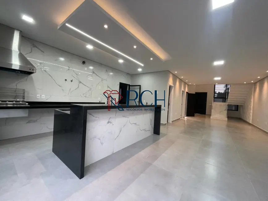 Casa de Condomínio com 3 quartos à venda, 210m2 em Residencial Villa do Bosque, Sorocaba - SP - imagem 6 Foto 6 de Casa de Condomínio com 3 quartos à venda, 210m2 em Residencial Villa do Bosque, Sorocaba - SP