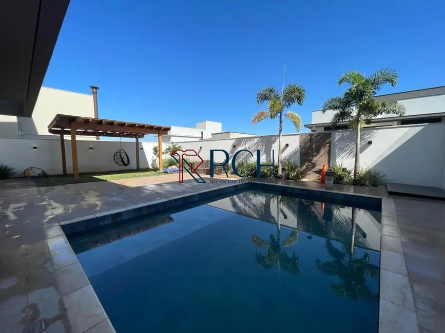 Foto 1 de Casa de Condomínio com 4 quartos à venda, 335m2 em Votorantim - SP