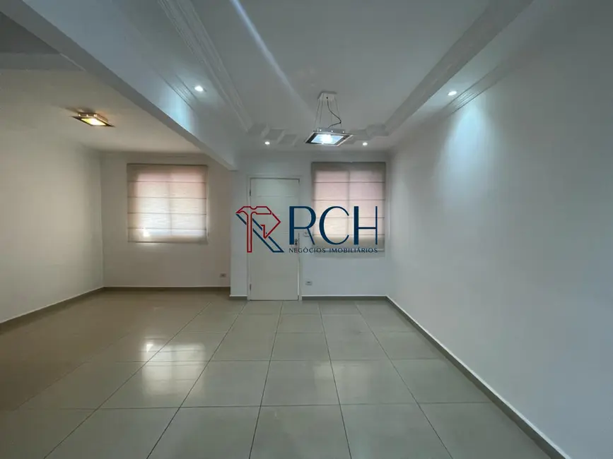 Foto 3 de Casa de Condomínio com 3 quartos à venda, 140m2 em Bairro da Vossoroca, Sorocaba - SP