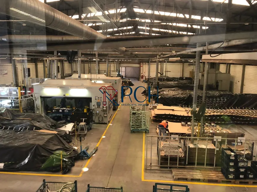 Armazém / Galpão para alugar, 2700m2 em Iporanga, Sorocaba - SP - imagem 2 Foto 2 de Armazém / Galpão para alugar, 2700m2 em Iporanga, Sorocaba - SP