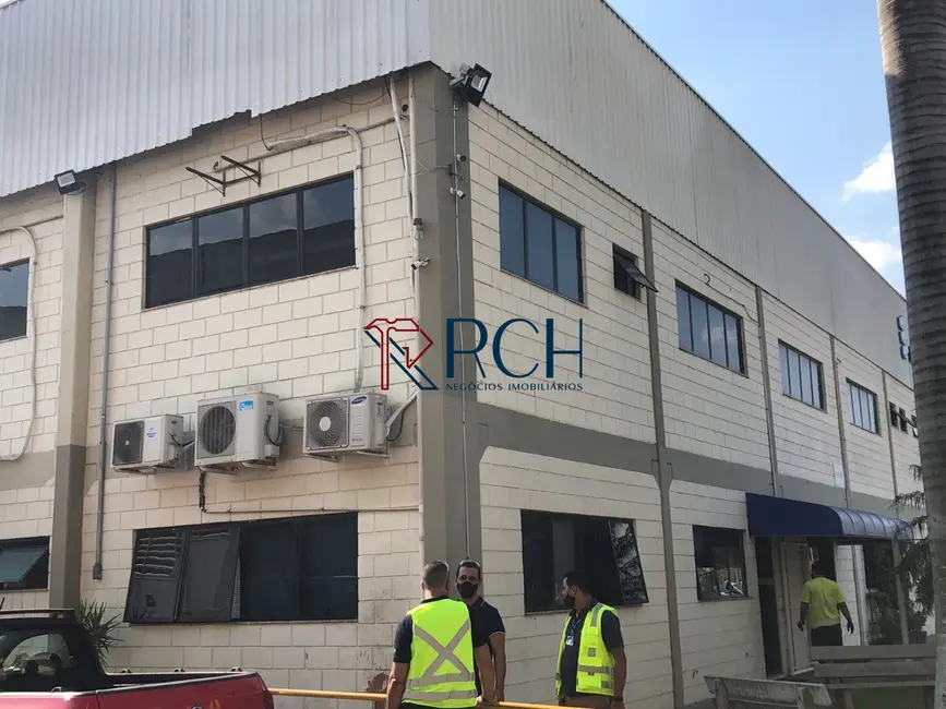 Armazém / Galpão para alugar, 2700m2 em Iporanga, Sorocaba - SP - imagem 7 Foto 7 de Armazém / Galpão para alugar, 2700m2 em Iporanga, Sorocaba - SP