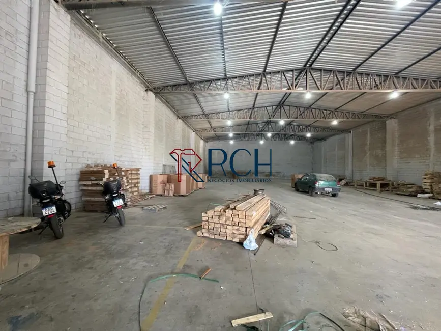 Foto 2 de Armazém / Galpão à venda e para alugar, 980m2 em Parque Empresarial das Mangueiras, Sorocaba - SP