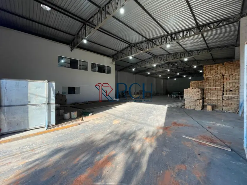 Foto 3 de Armazém / Galpão à venda e para alugar, 980m2 em Parque Empresarial das Mangueiras, Sorocaba - SP