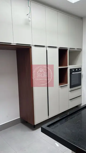 Casa com 3 quartos à venda, 250m2 em Jardim Alice, Jundiai - SP - imagem 6 Foto 6 de Casa com 3 quartos à venda, 250m2 em Jardim Alice, Jundiai - SP