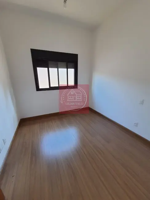 Casa com 3 quartos à venda, 250m2 em Jardim Alice, Jundiai - SP - imagem 4 Foto 4 de Casa com 3 quartos à venda, 250m2 em Jardim Alice, Jundiai - SP