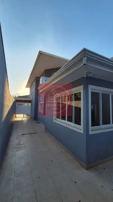 Foto 2 de Casa de Condomínio com 4 quartos para alugar, 336m2 em Jardim Quintas das Videiras, Jundiai - SP