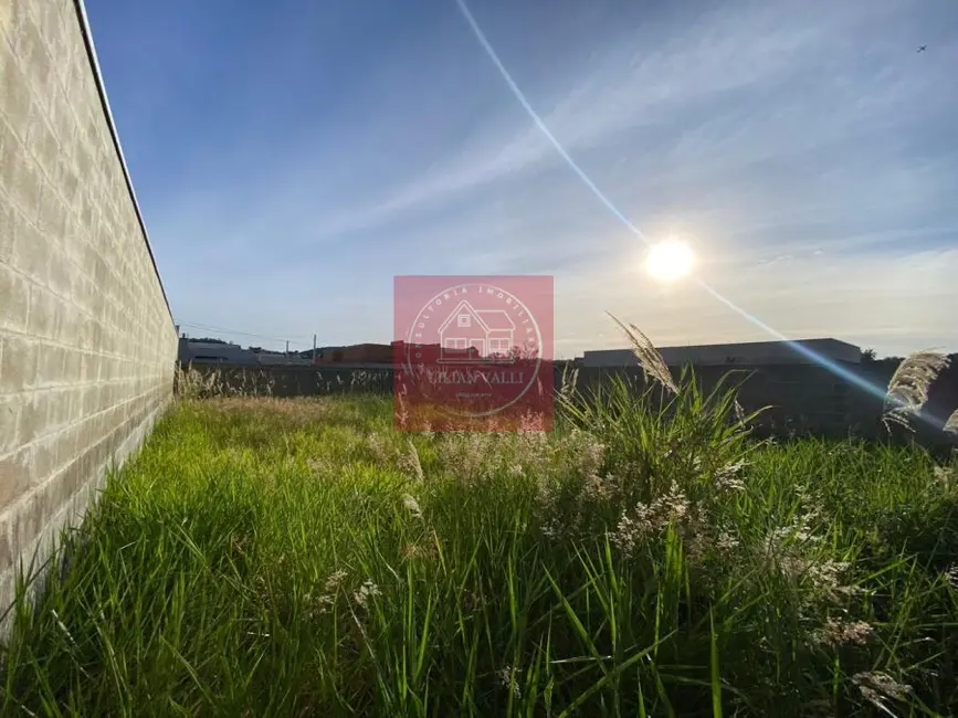 Foto 1 de Terreno / Lote à venda, 253m2 em Itupeva - SP