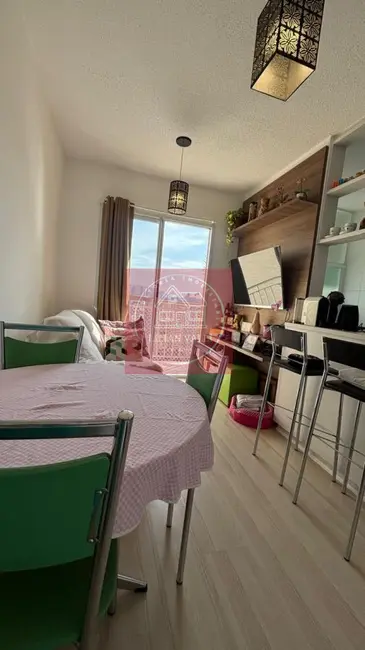 Foto 2 de Apartamento com 2 quartos à venda, 49m2 em Vila Nambi, Jundiai - SP