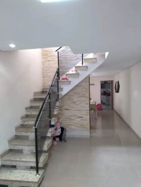 Foto 3 de Casa com 3 quartos à venda, 175m2 em Sítio da Figueira, São Paulo - SP