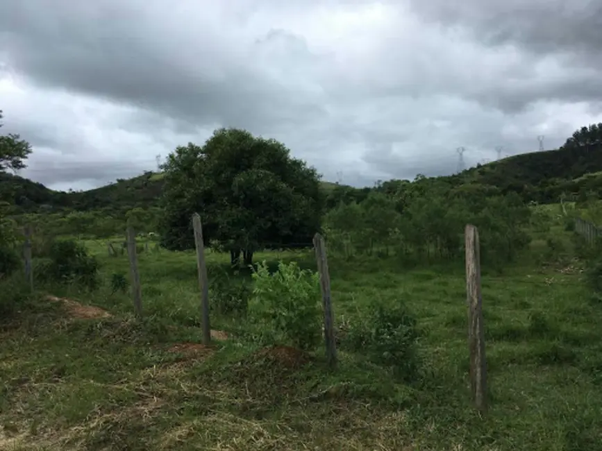 Foto 6 de Terreno / Lote à venda, 9860m2 em Santa Branca - SP