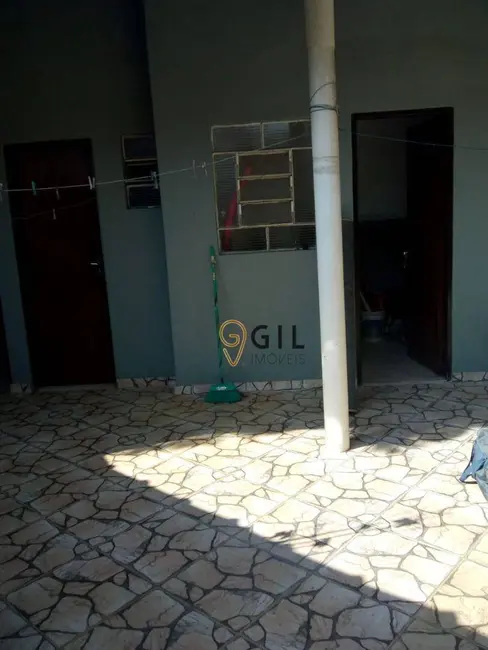 Foto 3 de Sobrado com 2 quartos à venda, 216m2 em Jardim Santa Maria, Jacarei - SP