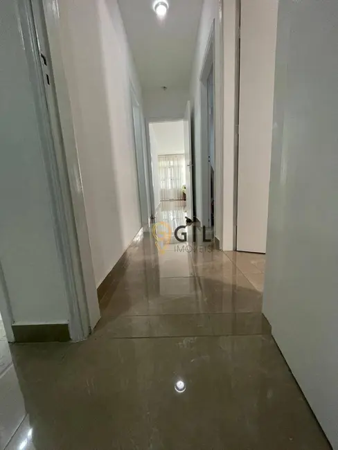 Foto 4 de Casa com 3 quartos à venda, 350m2 em Cidade Jardim, Jacarei - SP