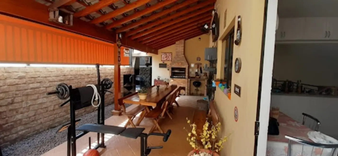 Foto 4 de Casa de Condomínio com 3 quartos à venda, 500m2 em Jardim Coleginho, Jacarei - SP