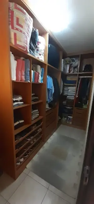 Foto 8 de Casa de Condomínio com 3 quartos à venda, 500m2 em Jardim Coleginho, Jacarei - SP