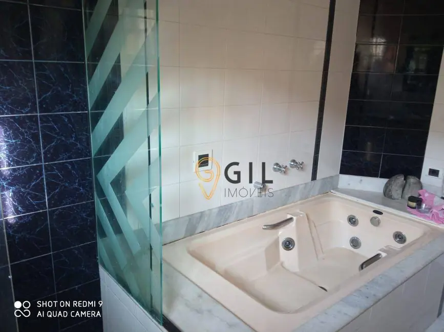 Foto 5 de Casa com 5 quartos à venda, 336m2 em Centro, Jacarei - SP