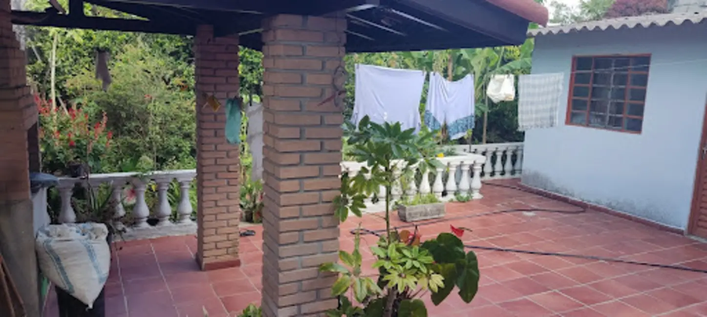 Foto 4 de Casa com 3 quartos à venda, 300m2 em Parque Santo Antônio, Jacarei - SP